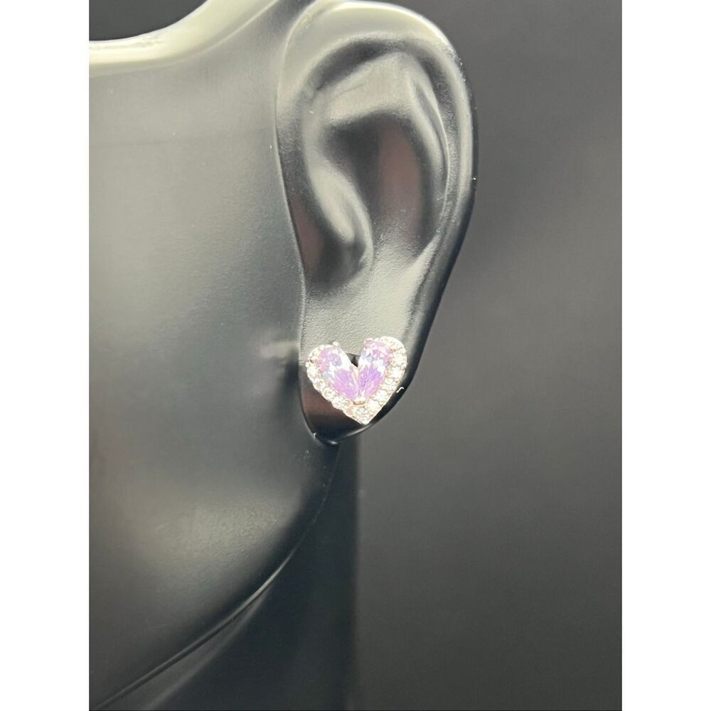 NIB! Helirose Lavender Purple Silver Tone Heart Shaped Stud Earring Gift Box